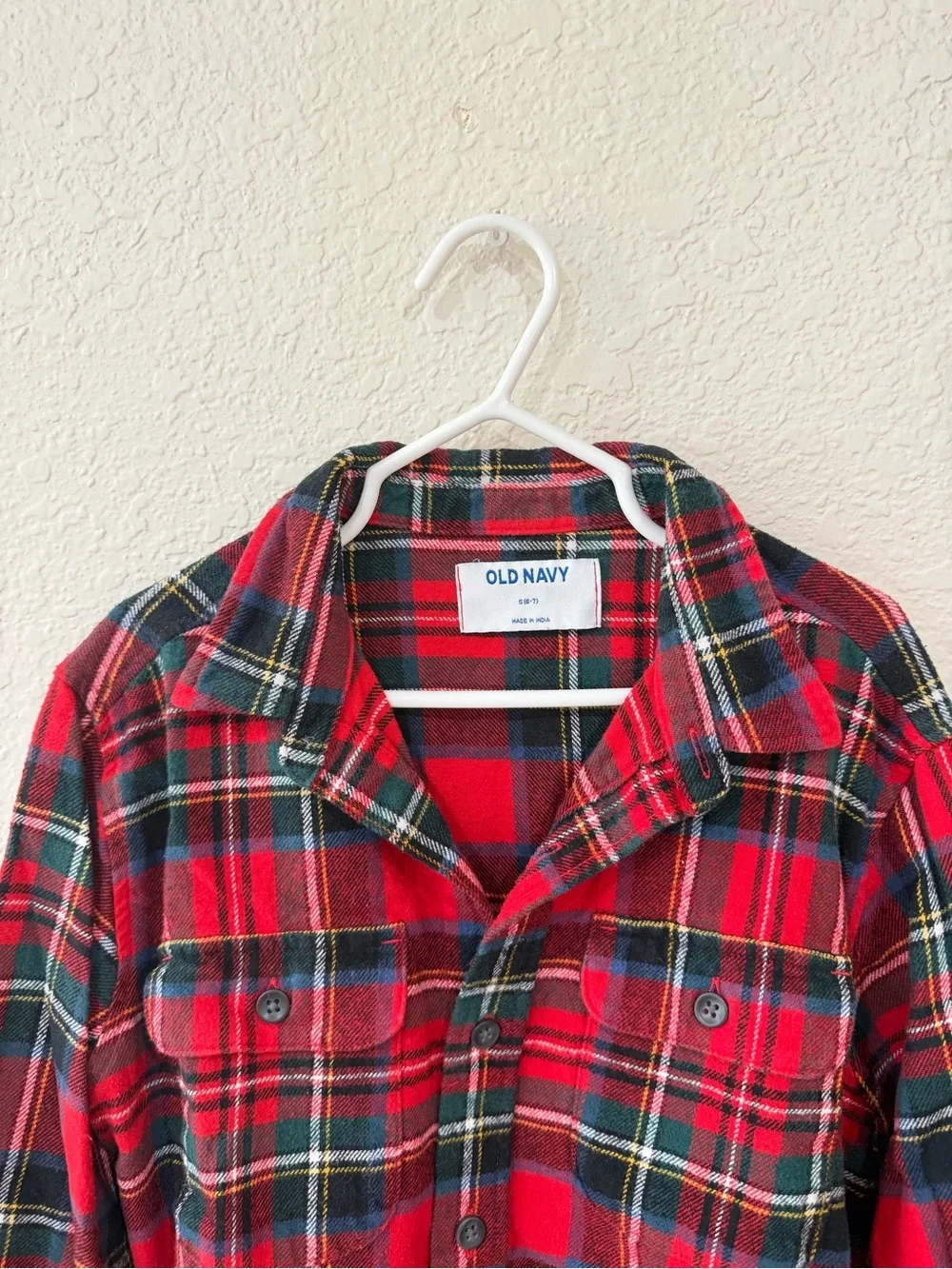 Old Navy Boys Red Plaid Flannel Button Down Shirt Size Small 100% Cotton